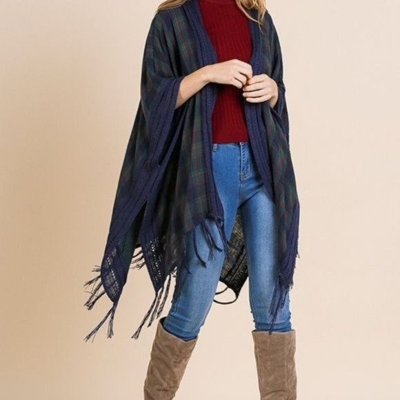 Umgee Sweaters - Boutique Umgee Womens Green Plaid Fringe Tie Front Kimono Cardigan (S/M) (M/L)